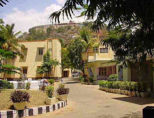 Dandayudhapani Viduthi, Devasthanam pilgrim rest facility